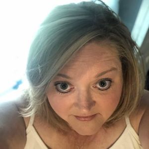 Meet your Posher, Michele